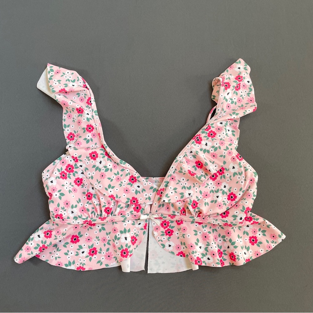 SHEIN Pink Floral Bikini Top